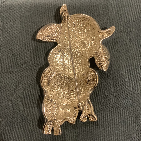 Brooch form Switzerland🇨🇭 - Picture 2 of 2